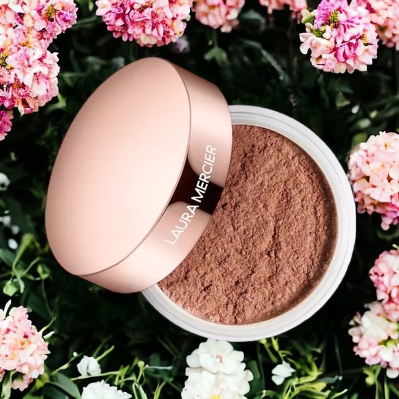 laura mercier Other - 🌟HP🌟NIB LauraMercier Translucent Loose Setting Powder Light Catcher CosmicRose
